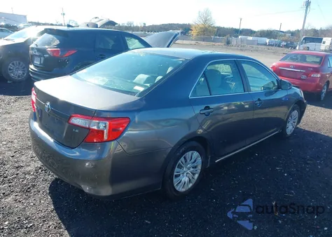 2012 Toyota Camry Le z USA, uszkodzony, nr VIN 4T4BF1FK3CR194852
